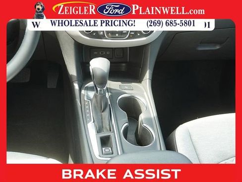 Used 2023 Chevrolet Equinox LT image 16