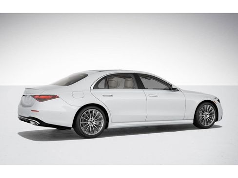 New 2025 Mercedes-Benz S 580 4MATIC Sedan image 19