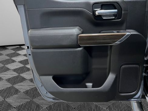 Used 2022 Chevrolet Silverado 1500 LT Trail Boss w/ LT Trail Boss Premium Package image 21