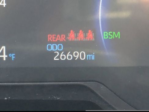 Used 2024 Toyota RAV4 XLE image 27