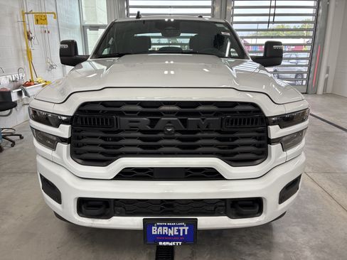Certified 2025 RAM 2500 Big Horn AWD/4WD image 8