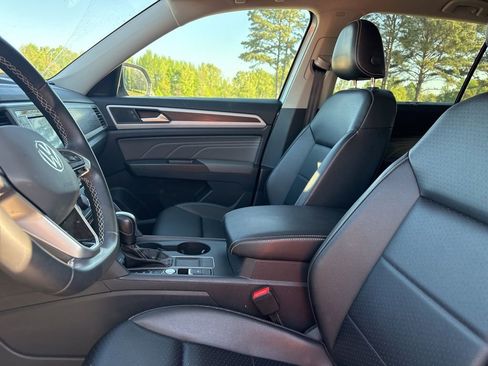 Used 2022 Volkswagen Atlas SE image 10