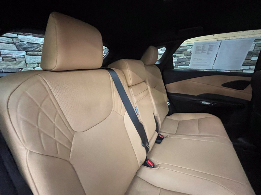 Used 2025 Lexus RX 350 Premium w/ Kick Sensor & Tow Package AWD/4WD image 42
