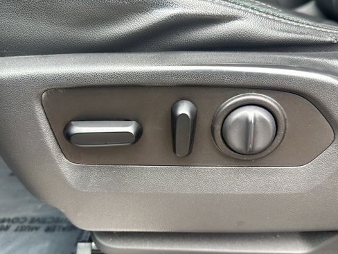 Used 2020 Chevrolet Silverado 1500 RST w/ All-Star Edition image 11