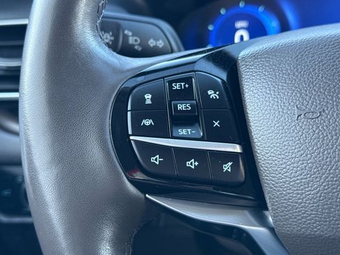 Used 2022 Ford Explorer Platinum w/ Equipment Group 601A image 30