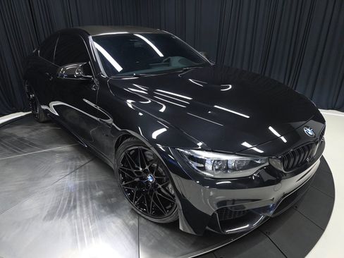Used 2018 BMW M4 Coupe RWD image 45
