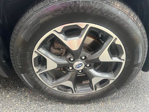 Used 2018 Subaru Crosstrek 2.0i Premium AWD/4WD image 9