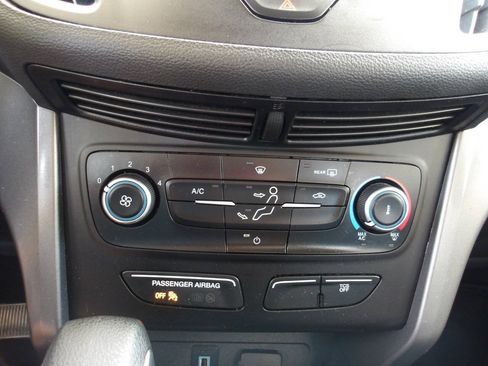 Used 2019 Ford Escape S FWD image 15