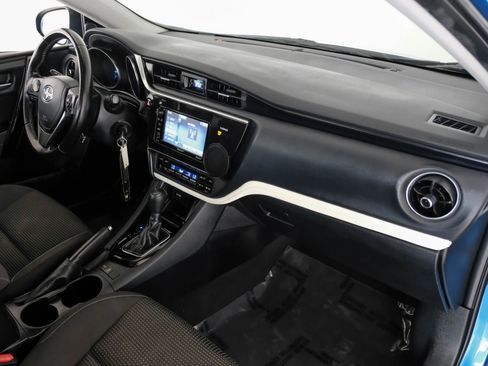 Used 2016 Scion iM Hatchback 4D image 15