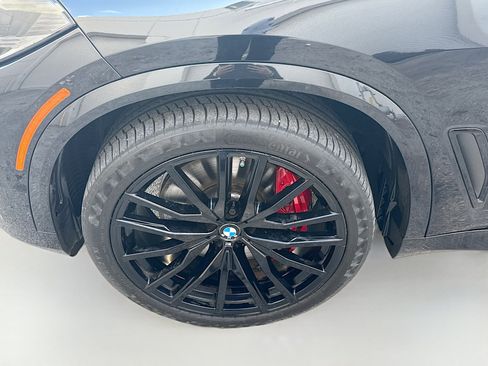 Used 2023 BMW X5 M50i w/ Climate Comfort Package AWD/4WD image 37