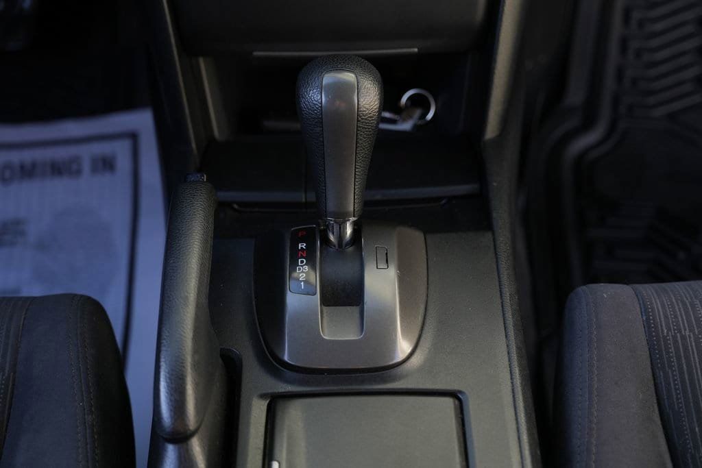 Used 2011 Honda Accord LX-S image 31