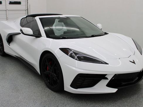 Used 2022 Chevrolet Corvette Stingray Coupe w/ 1LT image 8