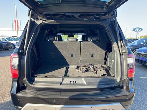 Certified 2021 Ford Expedition Limited image 7