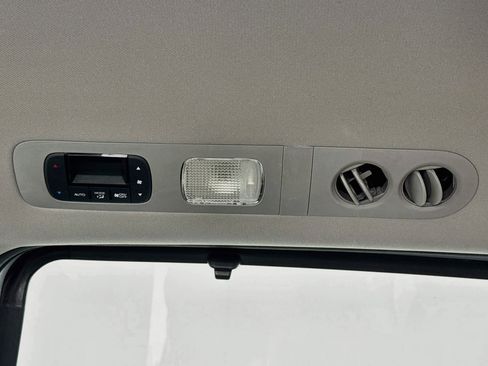 Used 2017 Honda Odyssey EX image 23