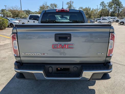 Used 2019 GMC Canyon SLE image 5