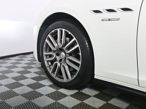 Used 2017 Maserati Ghibli RWD image 21