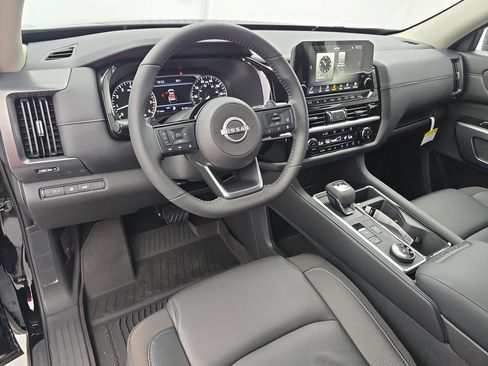 New 2025 Nissan Pathfinder SL w/ Cargo Package image 17