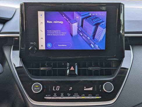 Used 2023 Toyota Corolla LE image 14