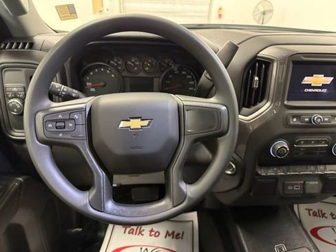 New 2026 Chevrolet Silverado 1500 W/T w/ WT Value Package image 17