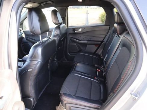 Used 2023 Ford Escape ST-Line FWD image 10