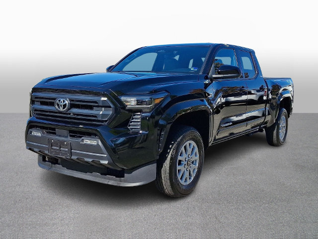 Used 2025 Toyota Tacoma SR5 AWD/4WD image 1