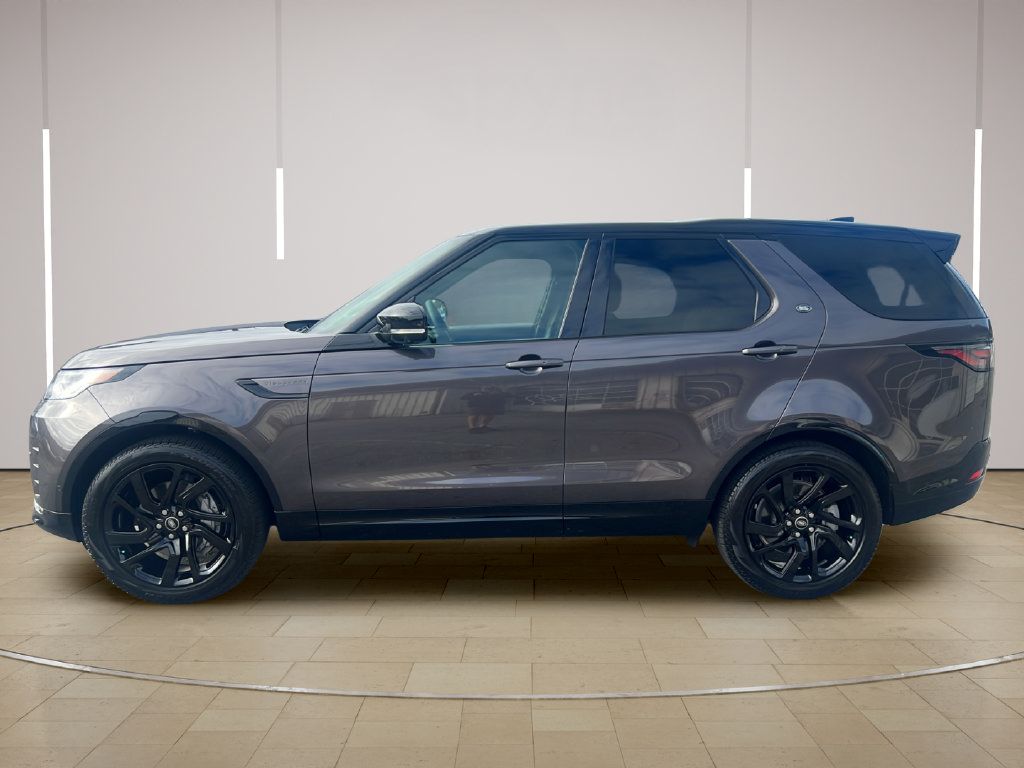 Used 2025 Land Rover Discovery Dynamic SE AWD/4WD image 2
