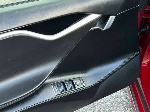 Used 2017 Tesla Model S 75D image 11