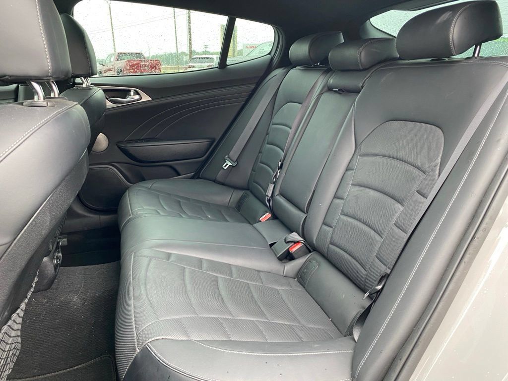 Certified 2023 Kia Stinger GT2 AWD/4WD image 29