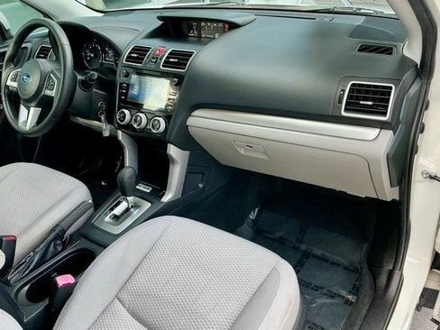 Used 2018 Subaru Forester 2.5i Premium image 15
