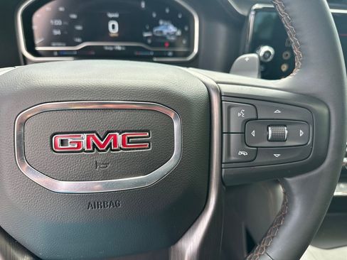 Used 2024 GMC Sierra 1500 AT4 w/ Technology Package AWD/4WD image 27
