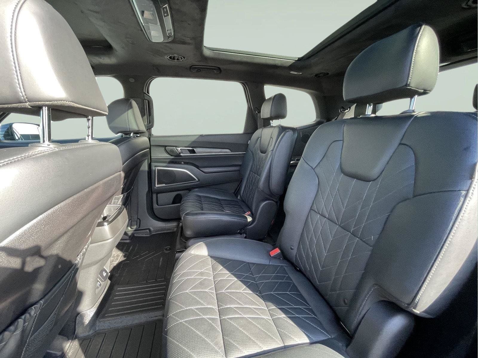 Used 2024 Kia Telluride SX Prestige X-Pro AWD/4WD image 16