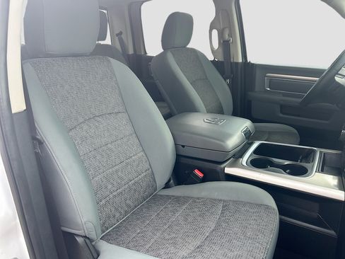 Used 2016 RAM 1500 Big Horn RWD image 27