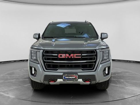 Used 2022 GMC Yukon AT4 AWD/4WD image 8