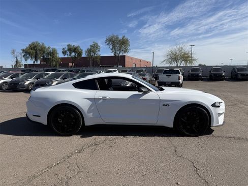 Used 2020 Ford Mustang GT Premium image 8