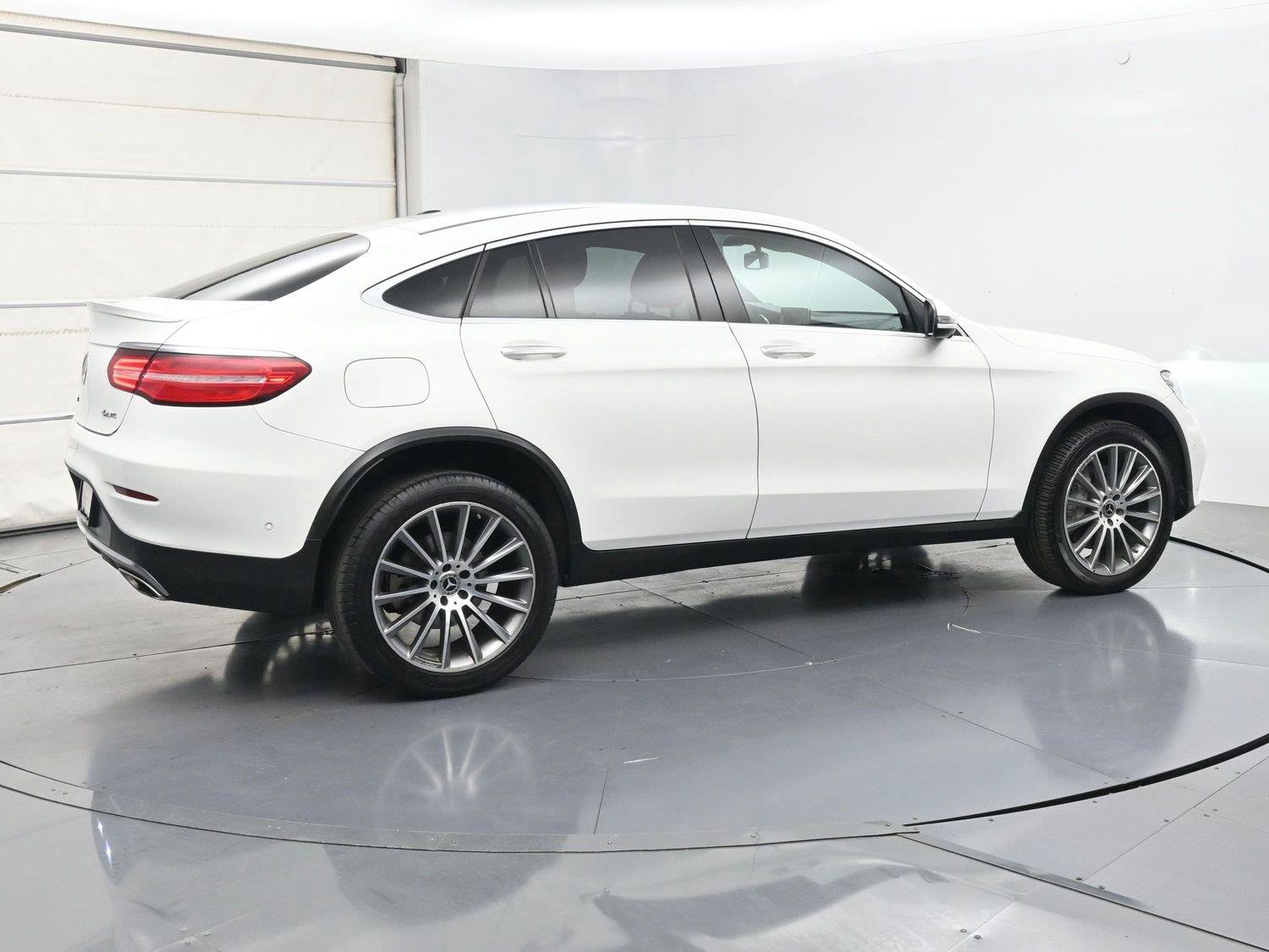 Used 2019 Mercedes-Benz GLC 300 4MATIC Coupe image 25