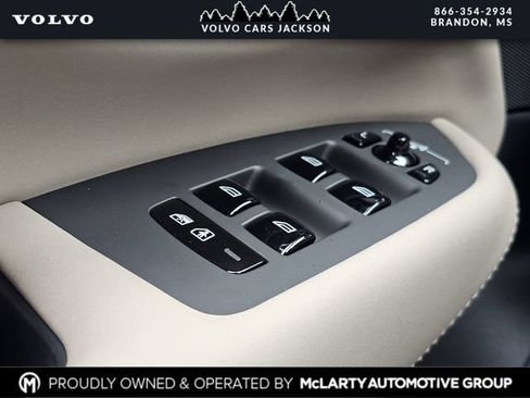 New 2026 Volvo XC90 B6 Ultra w/ Lounge Package AWD/4WD image 13