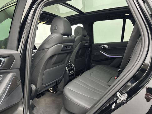 Used 2022 BMW X5 xDrive40i w/ Premium Package image 29