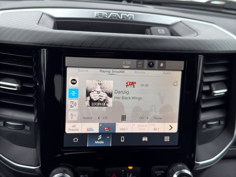 New 2026 RAM 1500 Big Horn w/ Night Edition image 18