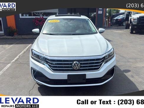 Used 2020 Volkswagen Passat 2.0T R-Line FWD image 2
