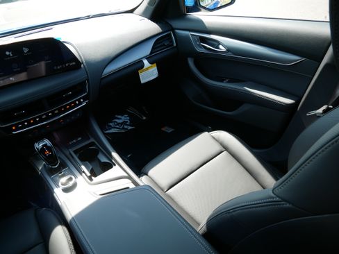 Used 2026 Cadillac CT5 Premium Luxury AWD/4WD image 11