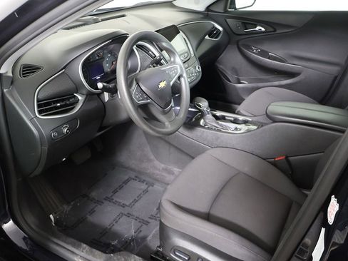 Used 2023 Chevrolet Malibu LT FWD image 21