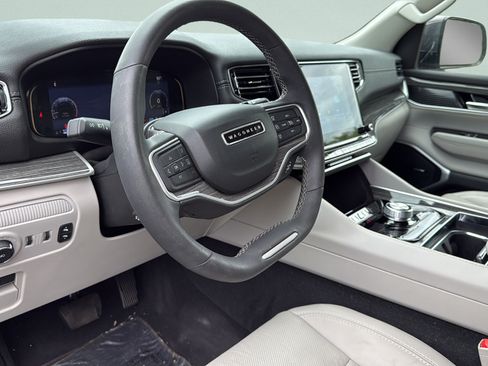 Used 2022 Jeep Wagoneer Series II w/ Premium Group I RWD image 20