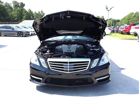 Used 2013 Mercedes-Benz E 350 BlueTEC Sedan image 41