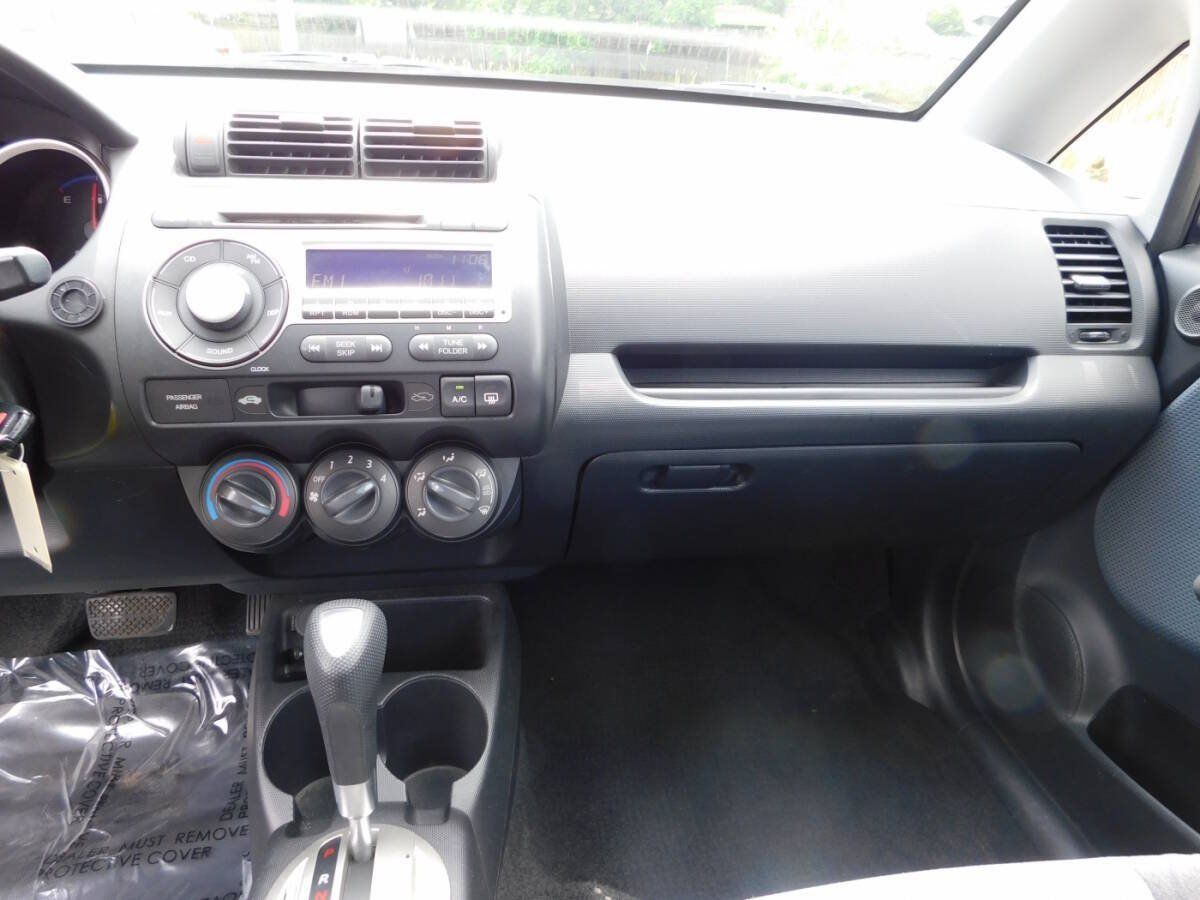 Used 2008 Honda Fit Sport image 8