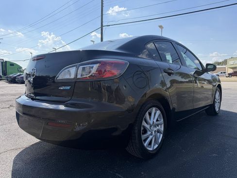 Used 2012 MAZDA MAZDA3 i Touring FWD image 5