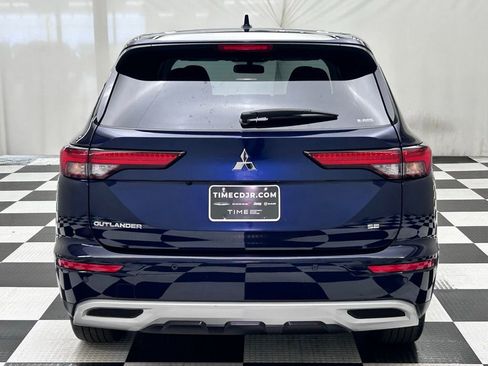 Used 2024 Mitsubishi Outlander SE image 7
