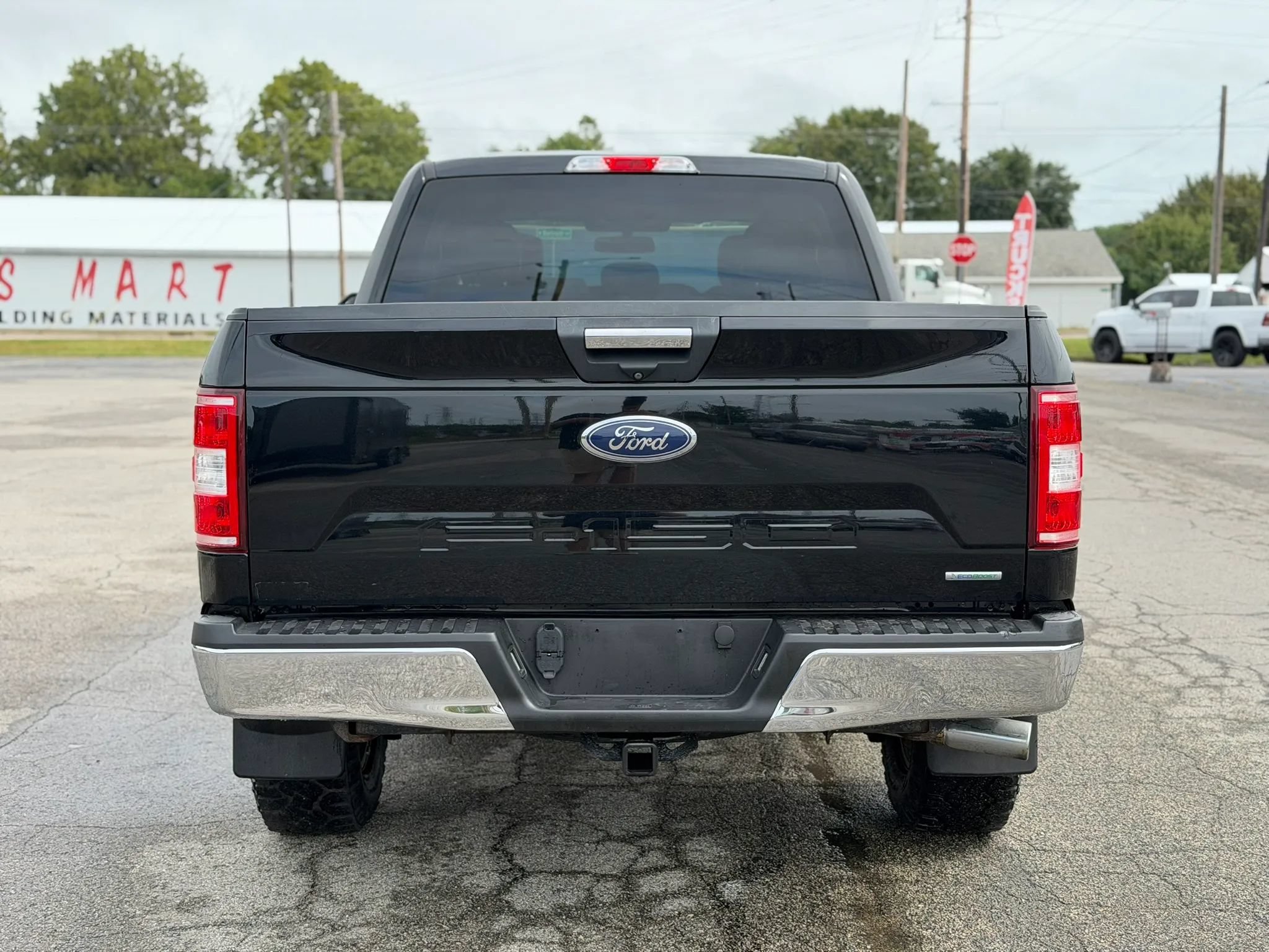 Used 2018 Ford F150 XLT w/ Equipment Group 301A Mid AWD/4WD image 6
