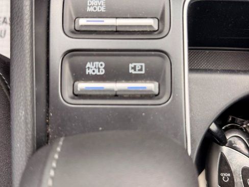 Used 2025 Hyundai Sonata SEL FWD image 23