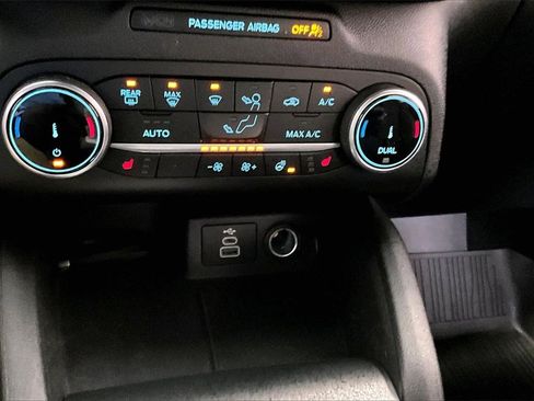 Used 2024 Ford Escape ST-Line Select image 15