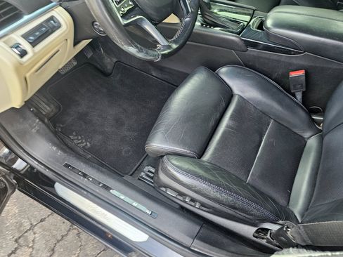 Used 2013 Cadillac XTS Platinum w/ Driver Assist Package image 24